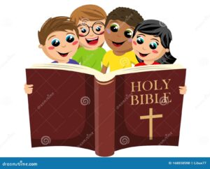 ninos leyendo la biblia en grupo