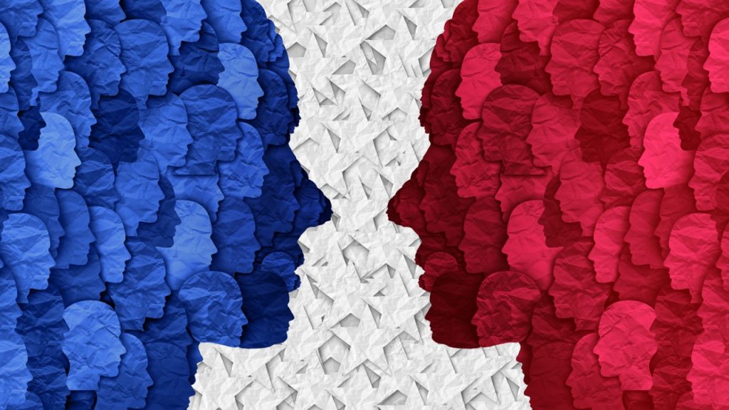 Qué significa la expresión "ni yanquis ni marxistas" en el contexto polÃtico 3 simbolismo de neutralidad politica en un entorno urbano